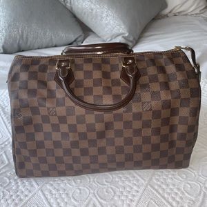 Louis Vuitton Speedy 35